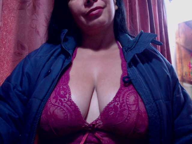 Live sex webcam photo for KattaHorny #278133507