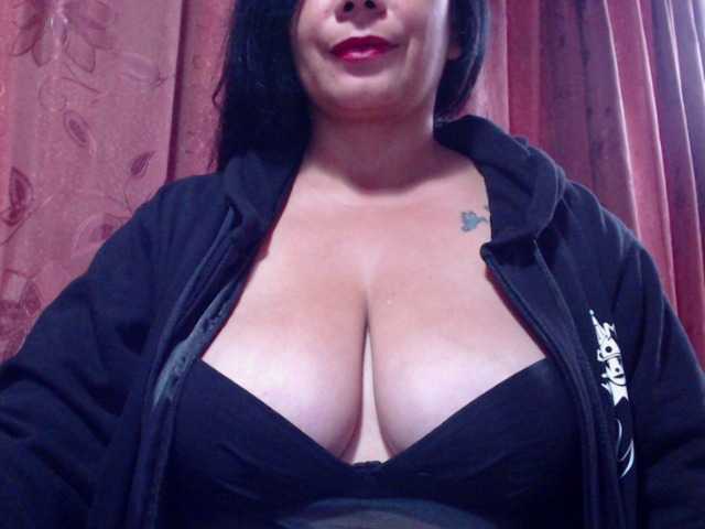 Live sex webcam photo for KattaHorny #278140187