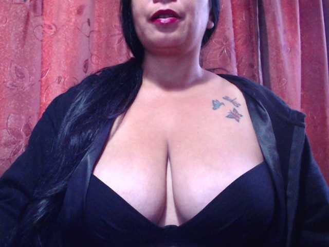 Live sex webcam photo for KattaHorny #278159370