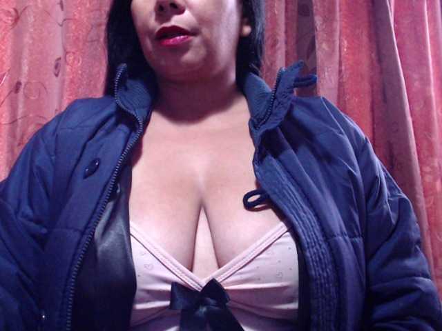 Live sex webcam photo for KattaHorny #278274074