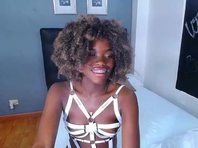 Live sex webcam photo for Kattlyn-cums #276294003