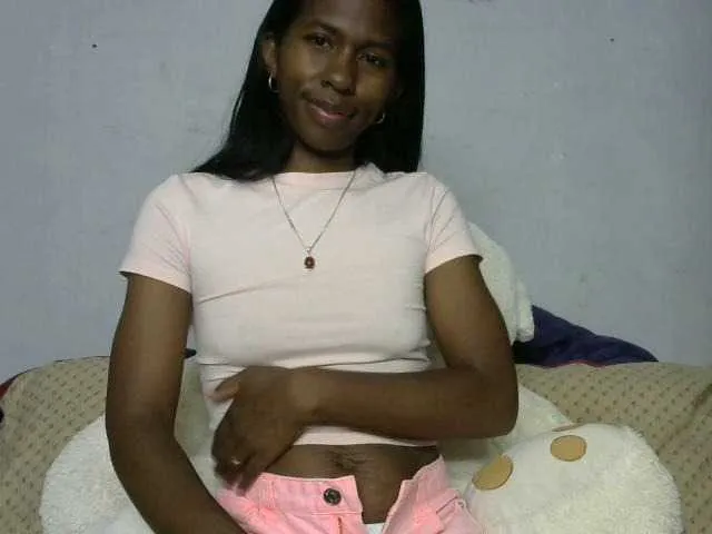 Live sex webcam photo for Katty-12 #276699090