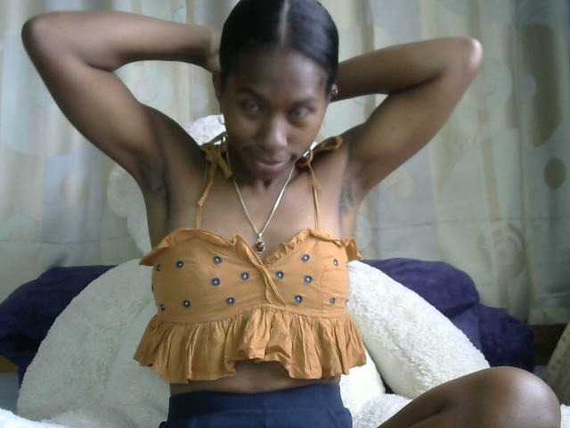 Live sex webcam photo for Katty-12 #276715466