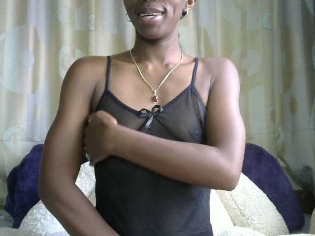 Live sex webcam photo for Katty-12 #276722817