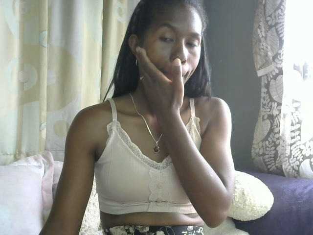 Live sex webcam photo for Katty-12 #276940427