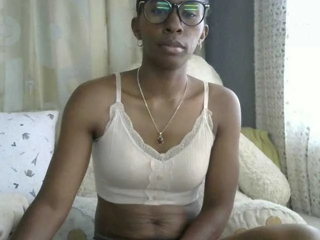 Live sex webcam photo for Katty-12 #277163255