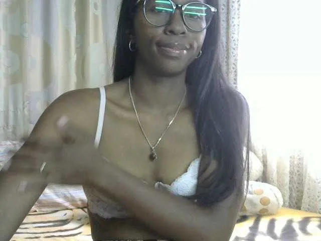 Live sex webcam photo for Katty-12 #277262289