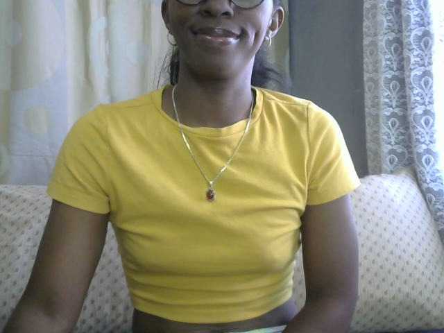 Live sex webcam photo for Katty-12 #277841664