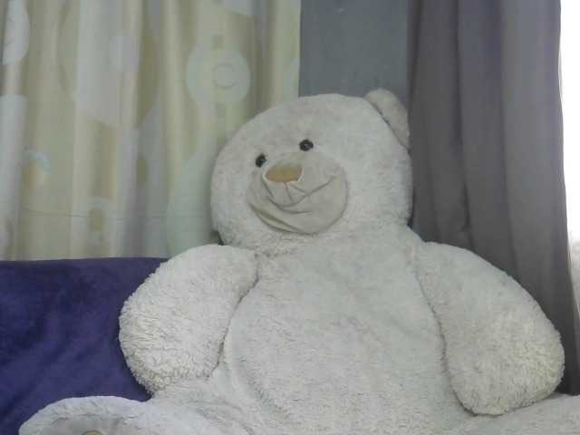 Live sex webcam photo for Katty-12 #282609725