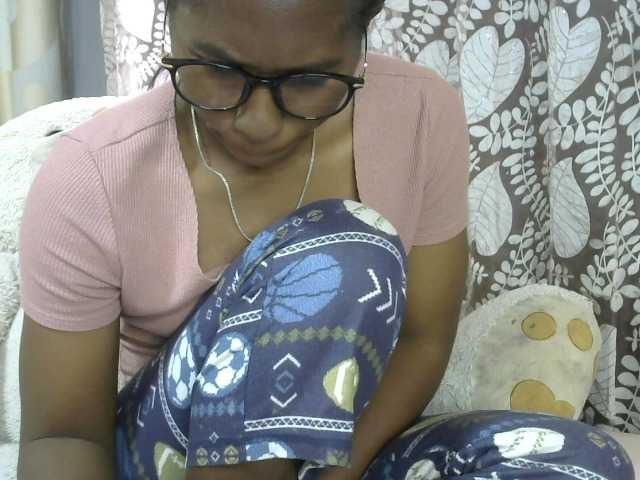 Live sex webcam photo for Katty-12 #288312026