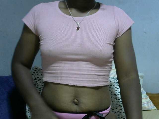 Live sex webcam photo for Katty-12 #290178311