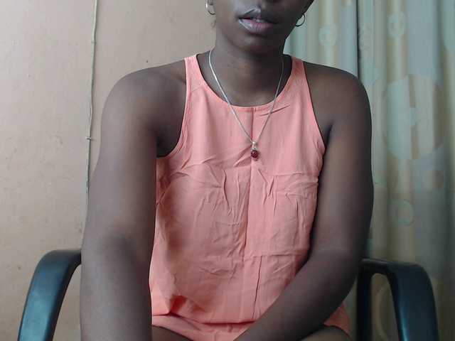 Live sex webcam photo for Katty-12 #290311871