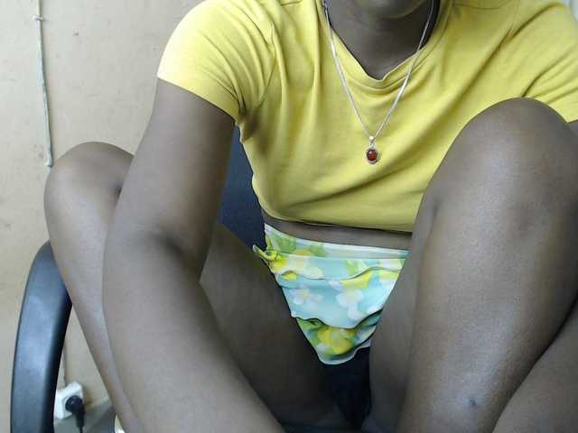 Live sex webcam photo for Katty-12 #290334914