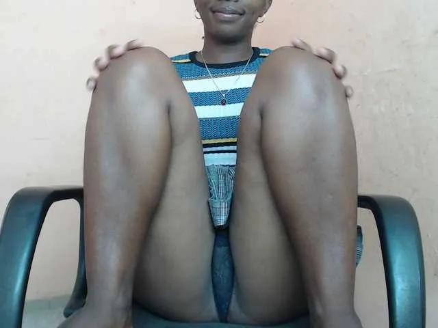 Live sex webcam photo for Katty-12 #290818781