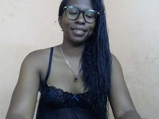 Live sex webcam photo for Katty-12 #290825859