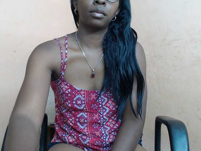 Live sex webcam photo for Katty-12 #290951154