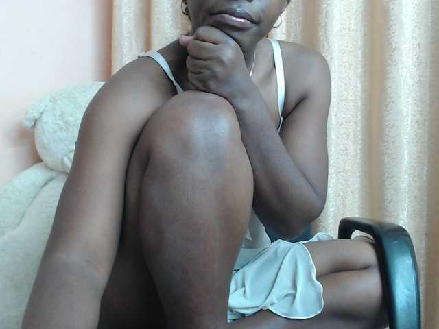 Live sex webcam photo for Katty-12 #291245420