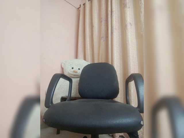 Live sex webcam photo for Katty-12 #291353287