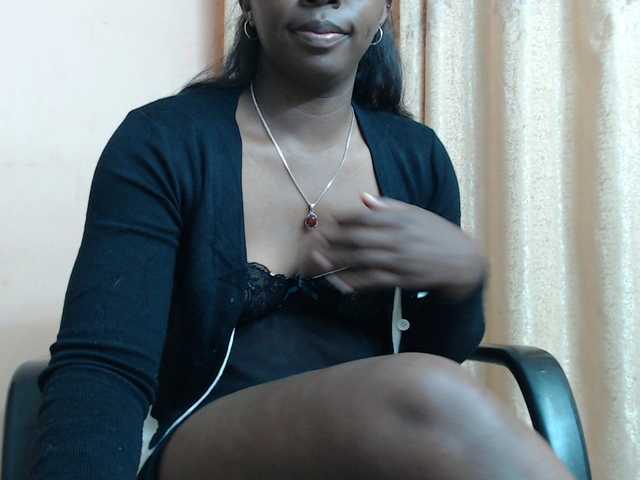 Live sex webcam photo for Katty-12 #291359555