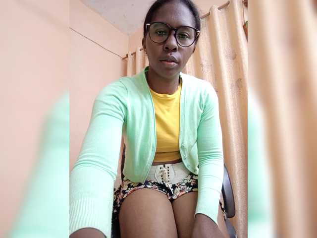 Live sex webcam photo for Katty-12 #291464469