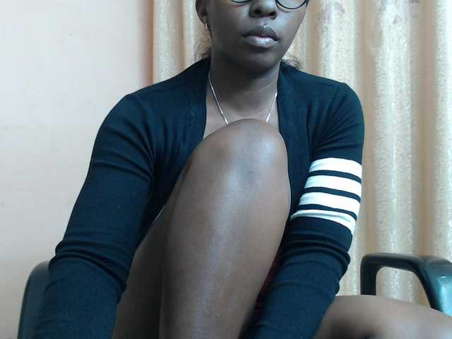 Live sex webcam photo for Katty-12 #291473104