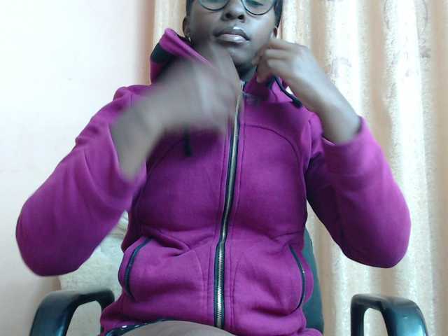 Live sex webcam photo for Katty-12 #291561865