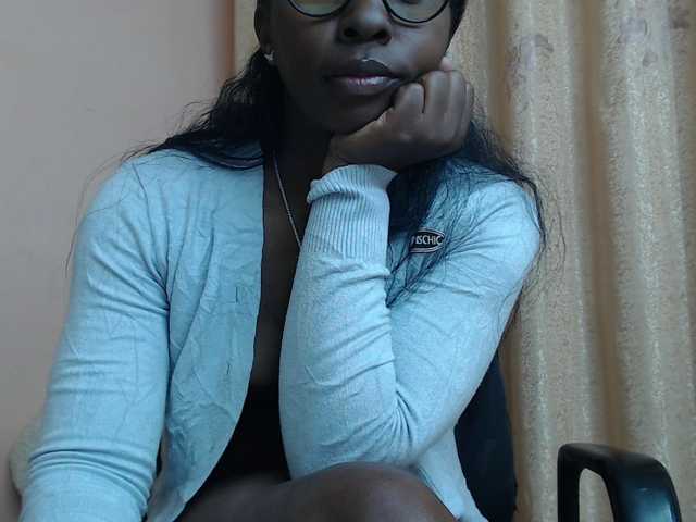 Live sex webcam photo for Katty-12 #291593426