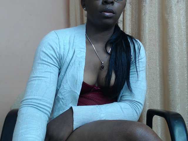 Live sex webcam photo for Katty-12 #291594927