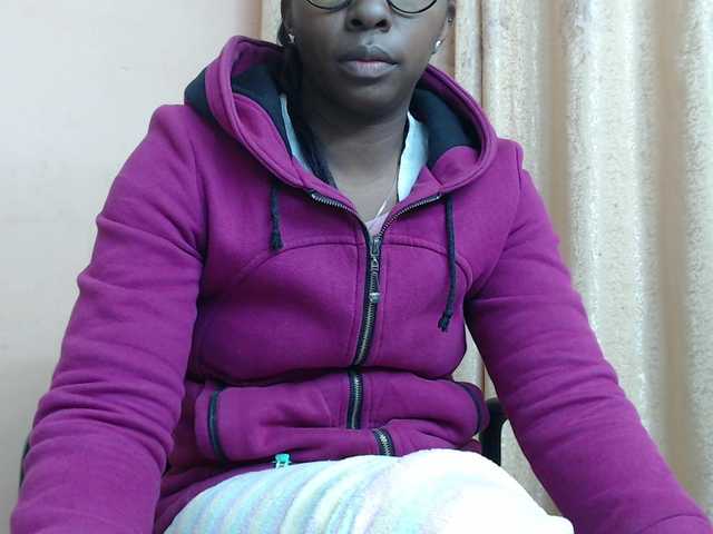 Live sex webcam photo for Katty-12 #291601667