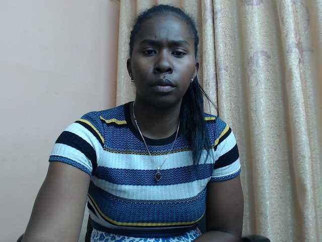 Live sex webcam photo for Katty-12 #291667668