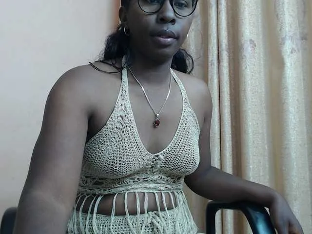 Live sex webcam photo for Katty-12 #291776063