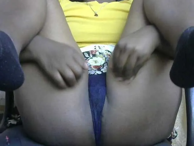 Live sex webcam photo for Katty-12 #292150696