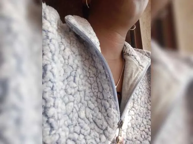 Live sex webcam photo for Katty-12 #292241799