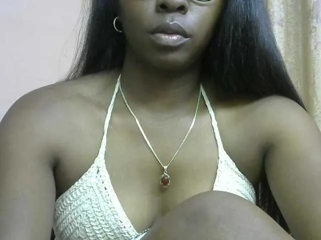 Live sex webcam photo for Katty-12 #292273775