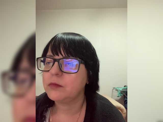 Live sex webcam photo for Katy19801 #290135444