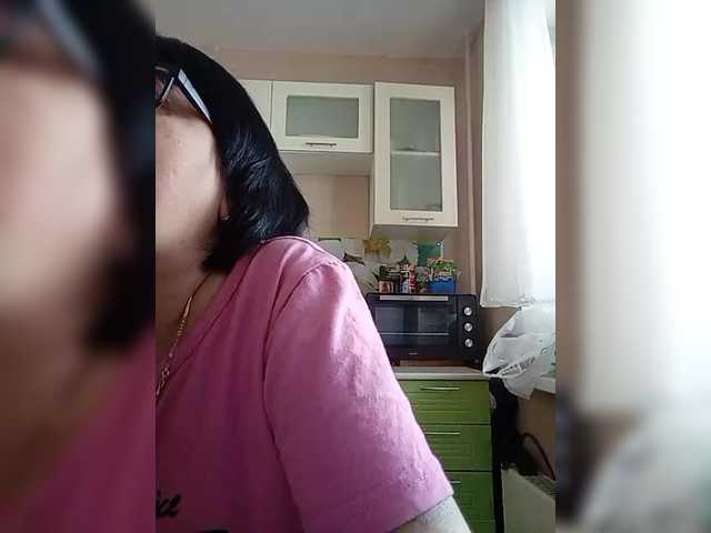 Live sex webcam photo for Katy19801 #290291082