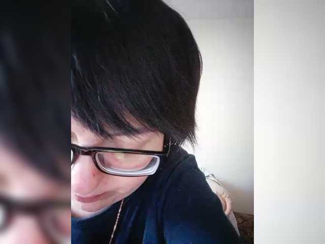 Live sex webcam photo for Katy19801 #290689454