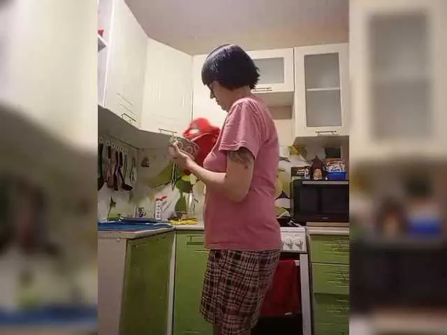 Live sex webcam photo for Katy19801 #290719381