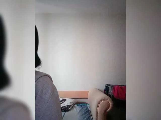 Live sex webcam photo for Katy19801 #290723176