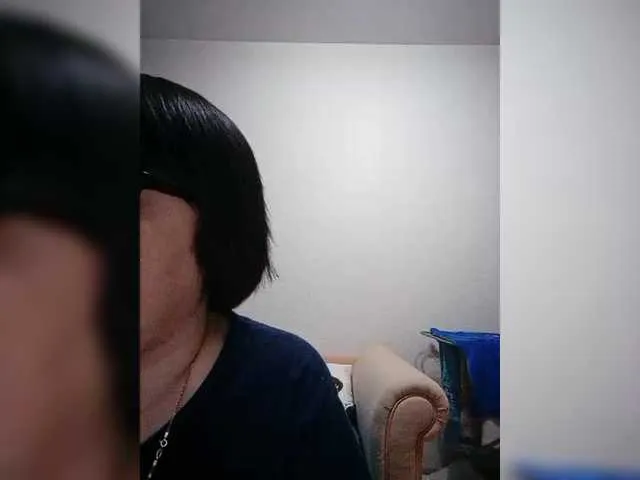 Live sex webcam photo for Katy19801 #290733943