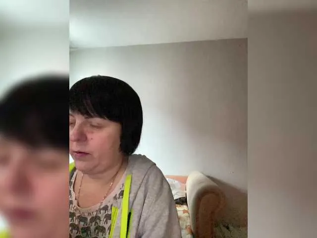 Live sex webcam photo for Katy19801 #290806188