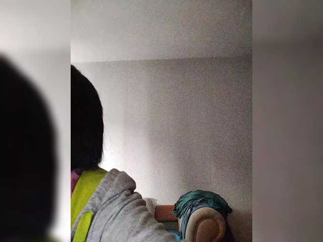 Live sex webcam photo for Katy19801 #290951340