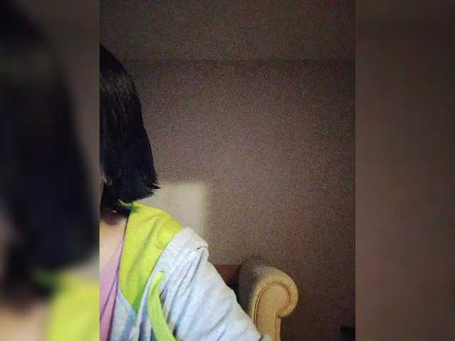 Live sex webcam photo for Katy19801 #291059114