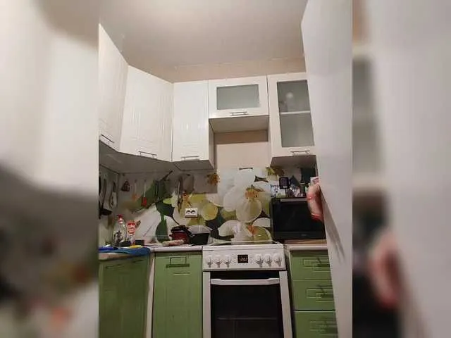 Live sex webcam photo for Katy19801 #291065143