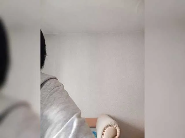 Live sex webcam photo for Katy19801 #291130119