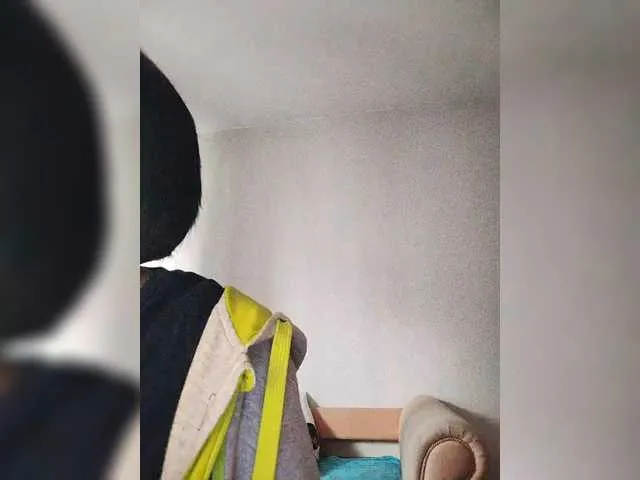 Live sex webcam photo for Katy19801 #291131525