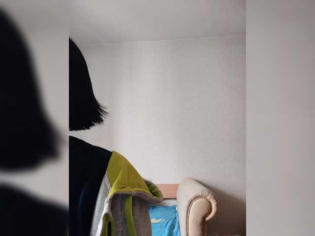 Live sex webcam photo for Katy19801 #291211856