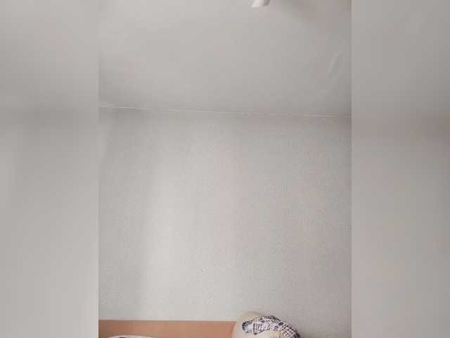 Live sex webcam photo for Katy19801 #291298527