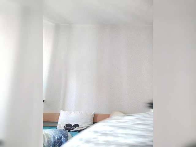 Live sex webcam photo for Katy19801 #291312328