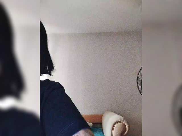 Live sex webcam photo for Katy19801 #291323924